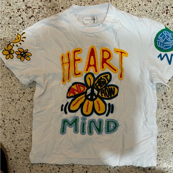 FIRST ROW Heart & Mind T shirt Med - Picture 7 of 11